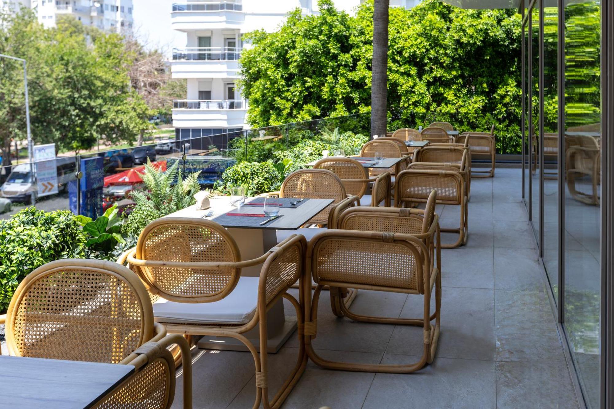 Delta Hotels By Marriott Antalya Lara - Adult Only Экстерьер фото