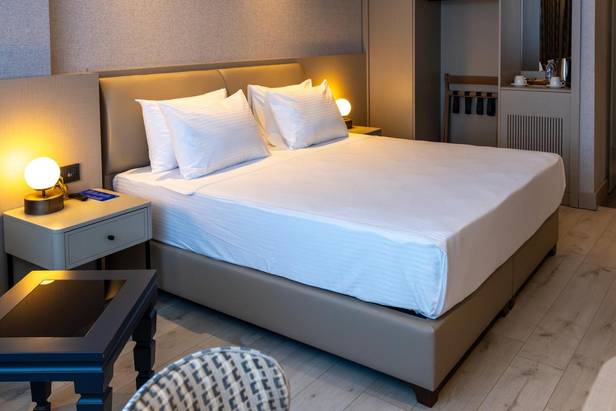 Delta Hotels By Marriott Antalya Lara - Adult Only Экстерьер фото