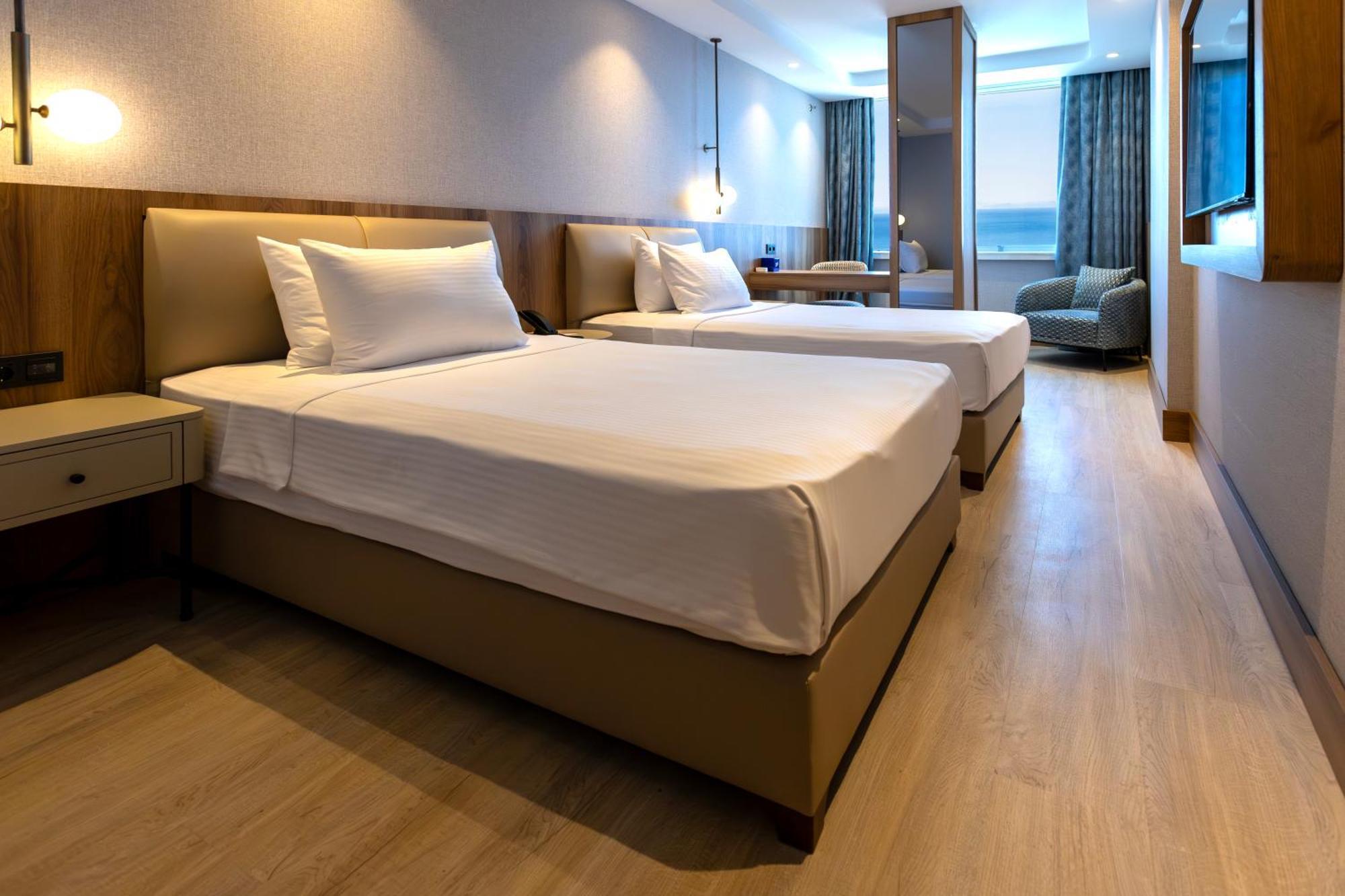 Delta Hotels By Marriott Antalya Lara - Adult Only Экстерьер фото