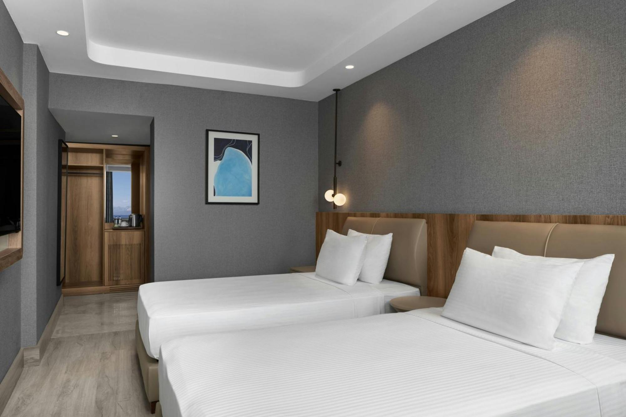 Delta Hotels By Marriott Antalya Lara - Adult Only Экстерьер фото